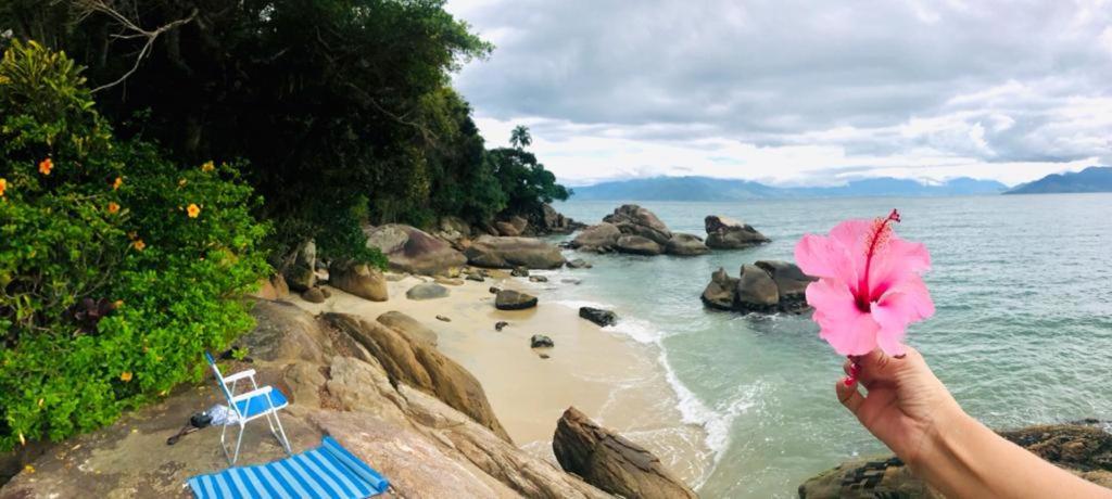 Lindo Duplex Pe Na Areia Com Praia Privativa Caraguatatuba Ngoại thất bức ảnh